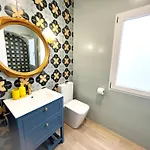Encantadora Casita Con Patio * مالقة